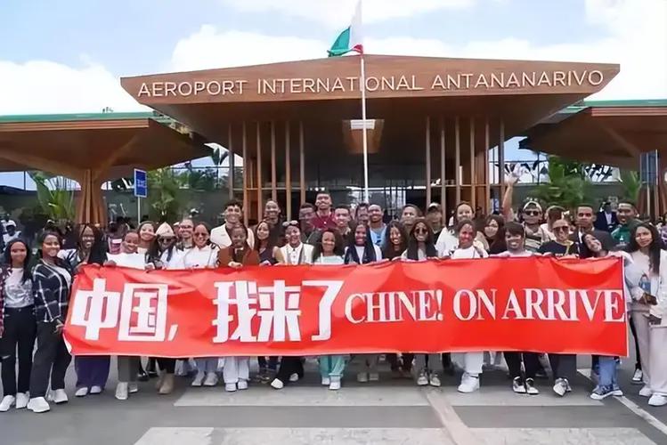 新澳天天开奖资料大全最新版和美吊销中国学生签证与美国撤销中国留学生签证
